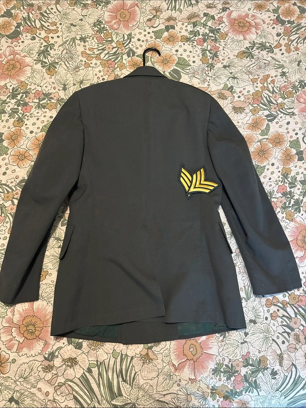 Vintage US Army Green Class A Dress Uniform Jacket Wool with Loose Patches